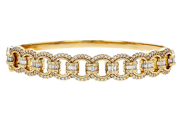 A275-17449: BANGLE .68 BAG 1.35 TW