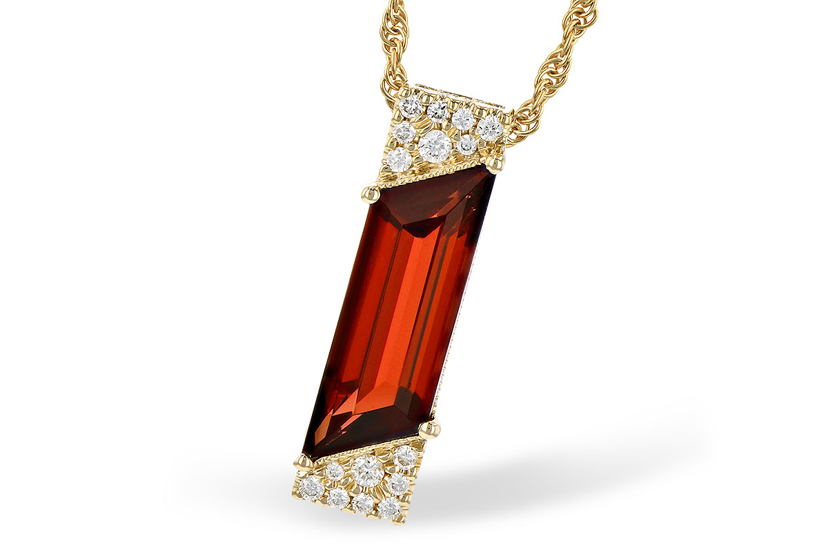 C273-31030: NECK 2.16 GARNET 2.25 TGW