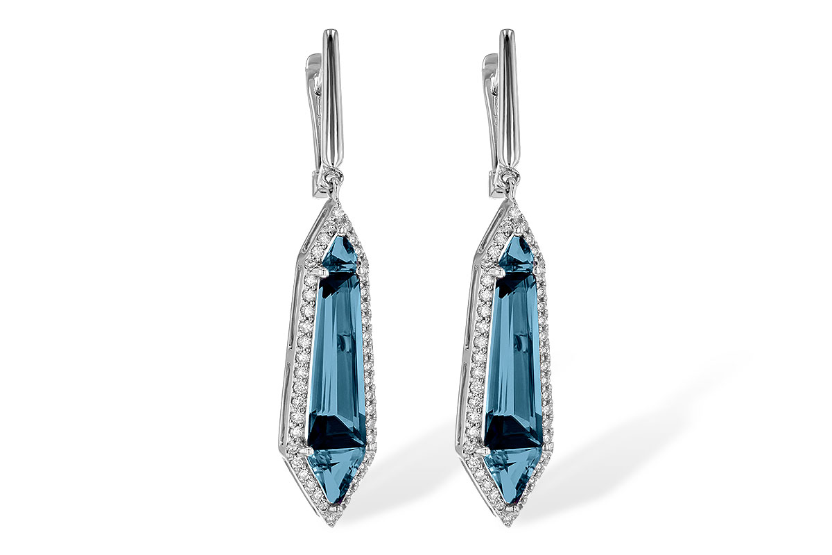 G190-57375: EARR 5.25 LONDON BLUE TOPAZ 5.67 TGW