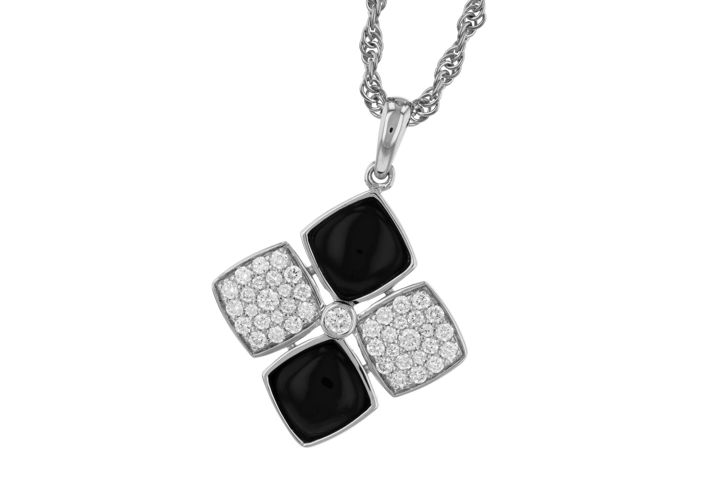 H276-01075: NECKLACE 1.23 TW ONYX 1.50 TGW