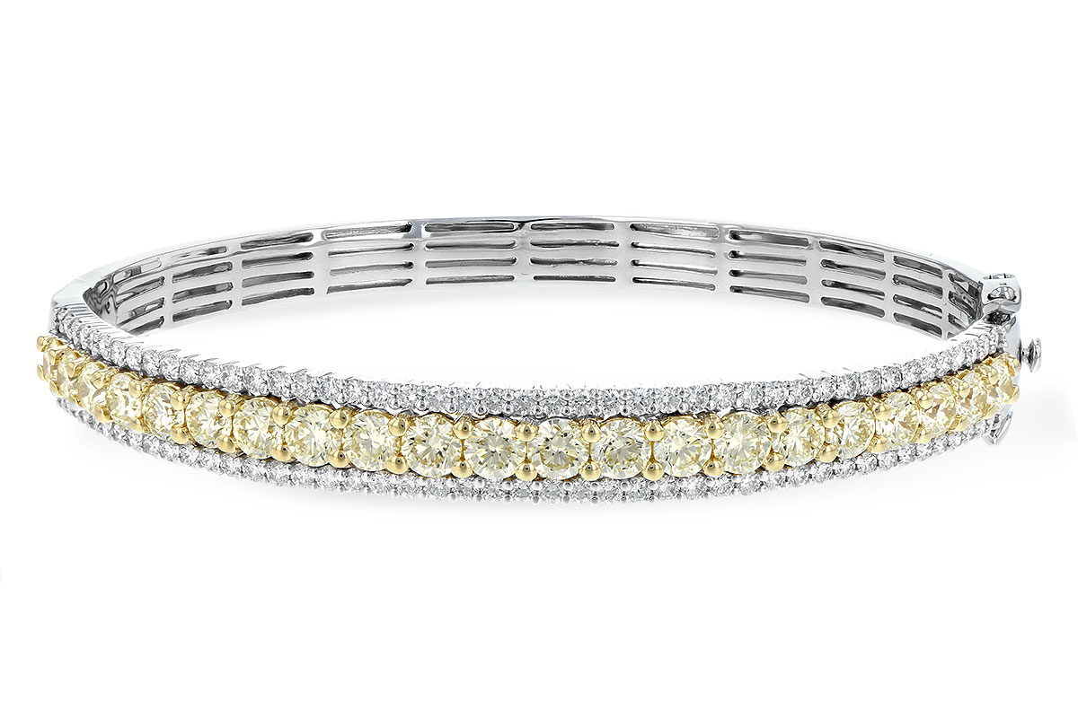 L189-66484: BANGLE 4.20 YELLOW DIAS 5.63 TW